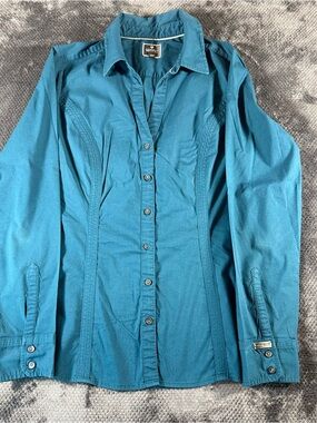 Express the  Essential Shirt botton shirt teal medium